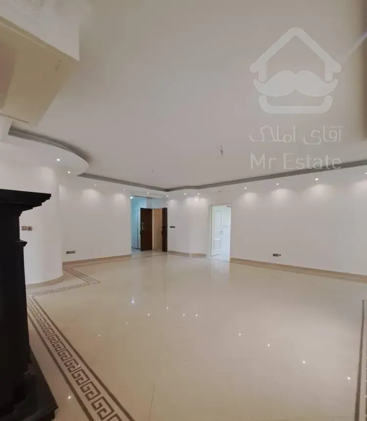 ۲۴۰ متر قیطریه ۴خواب/تکواحدی/با دید مشجر پارک