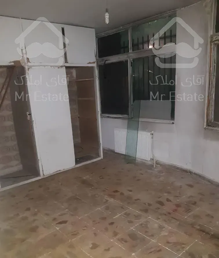 میرداماد جلفا۹۵متر ۳خواب طبقه اول