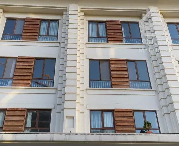 آپارتمان  عظیمیه کوکب طبقه آخر پاگرد اختصاصی