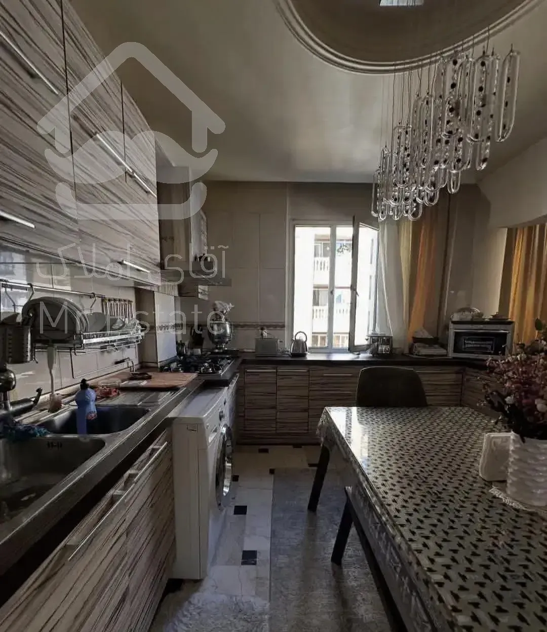 120متر / سه خواب / شهرک نفت / تک واحدی