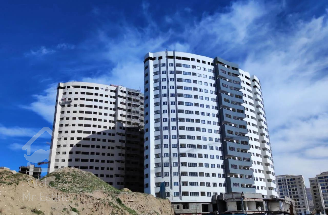 برج.۱۳۲ متر. دوخوابه