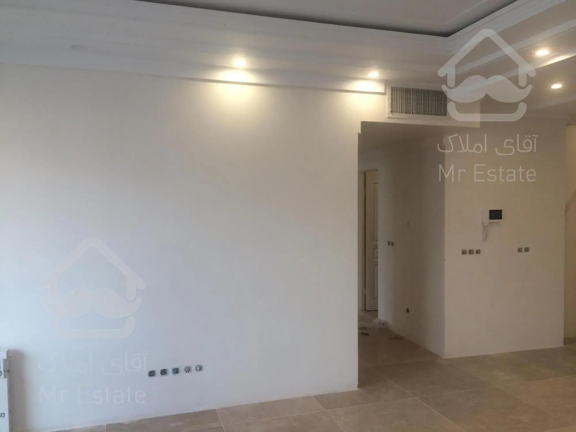 رهن آپارتمان ۱۱۰ متری در صادقیه ( اباذر)