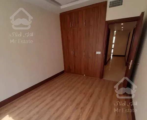 آپارتمان 200 متر، 3 خواب، شخصی ساز