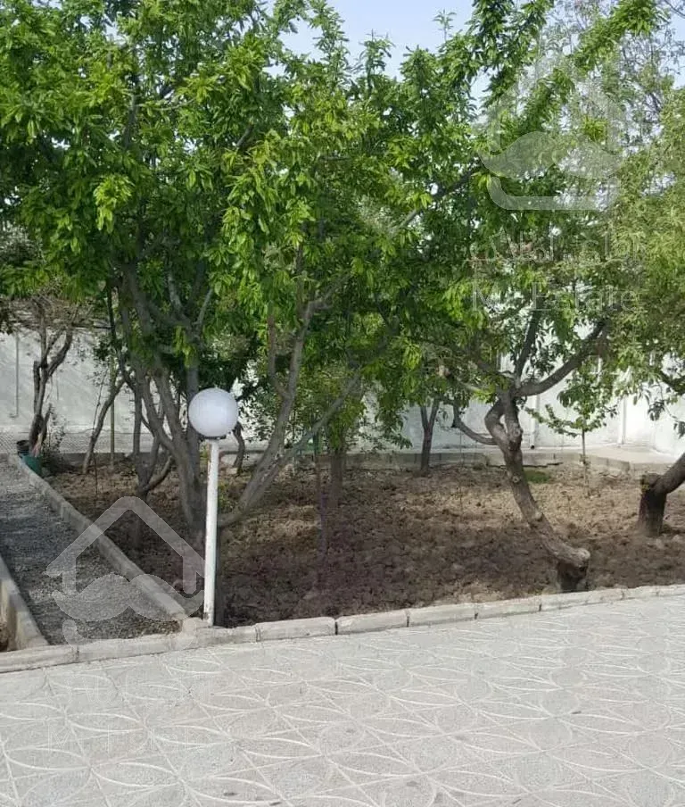 ۱۶۵متر تک واحدی با ۲۸۰متر حیاط اختصاصی