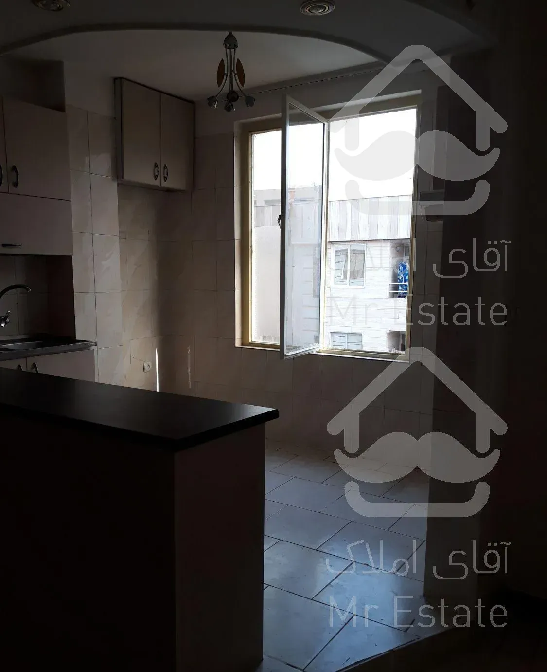 اپارتمان ۶۰ متری یکخوابه روبه نما پارکینگ اختصاصی