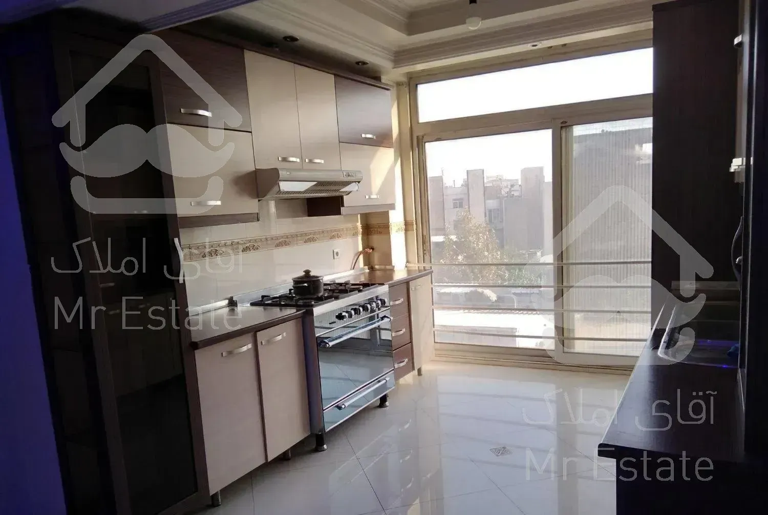 ۹۵متر/۲خواب/خوش نقشه/پنجره قدی/تکواحدی