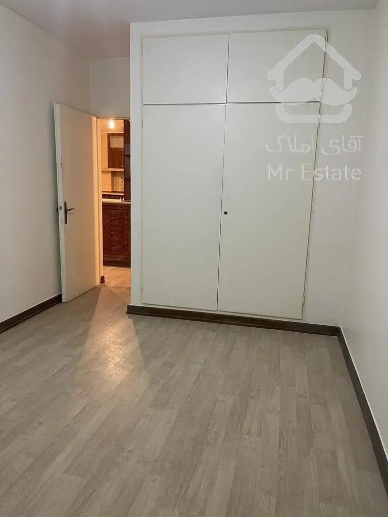 ۸۰ متر ۲خواب فول امکانات بهار جنوبی ارم