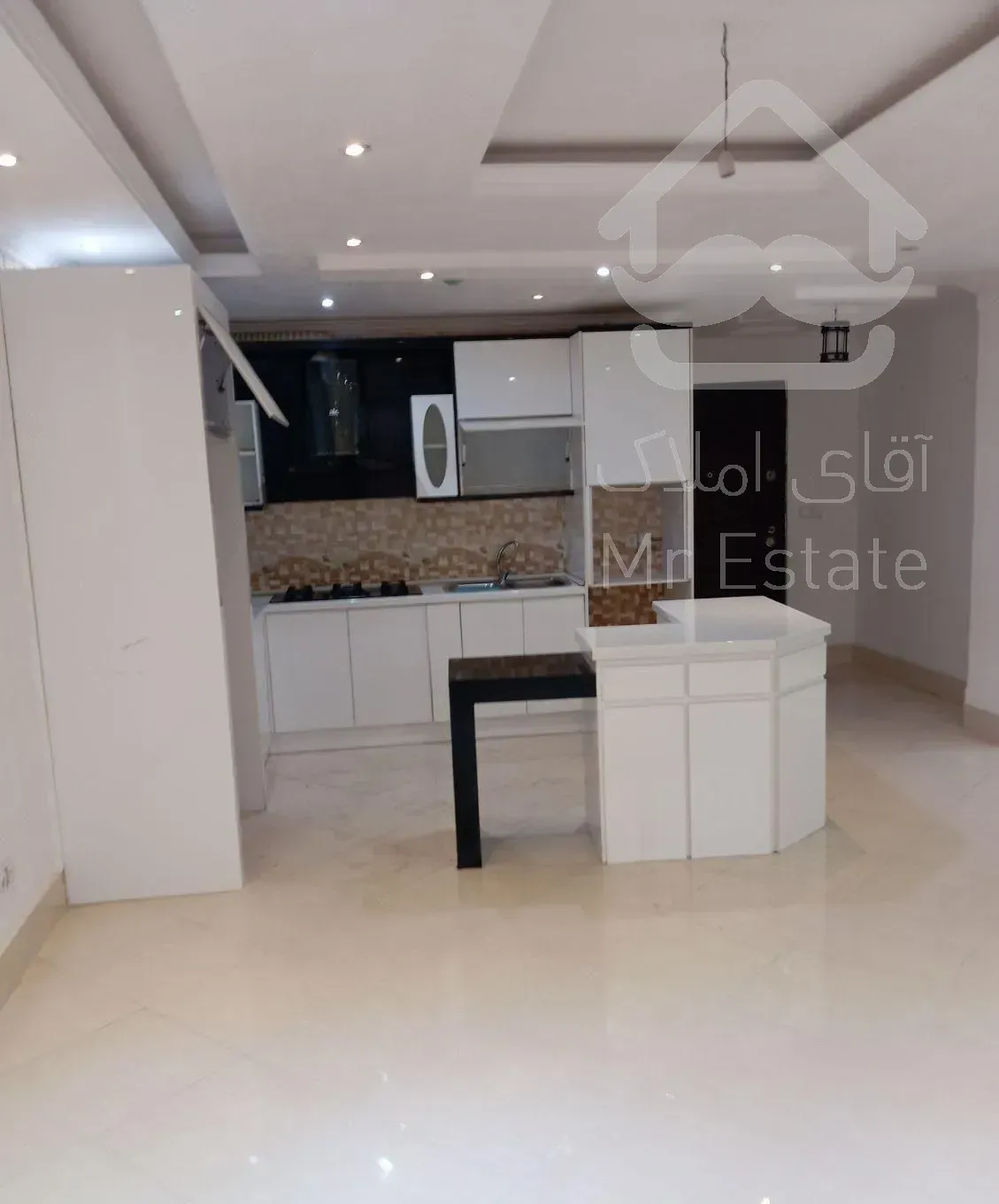 فوری/85متر/چهار راه فاطمیه/شیک/فول امکانات