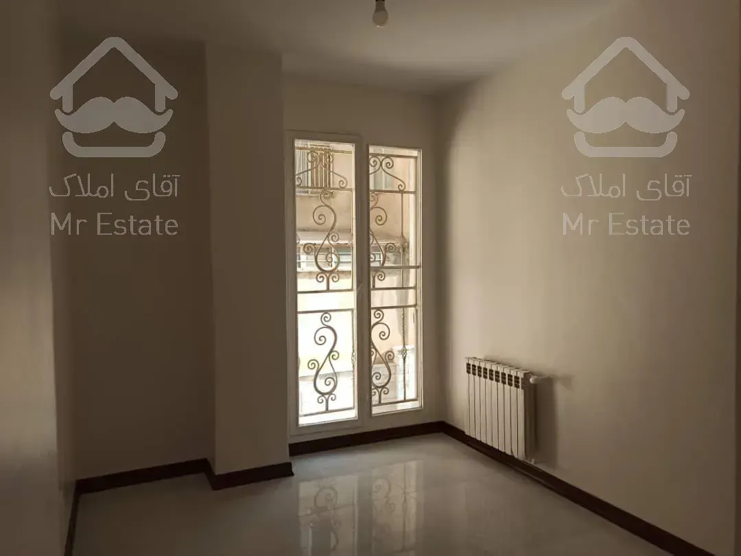 واحد ۸۳ متری . دو خواب . فول امکانات