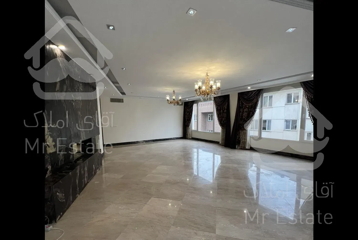 کاشانک ۲۰۰ متر تکواحدی غرق نور