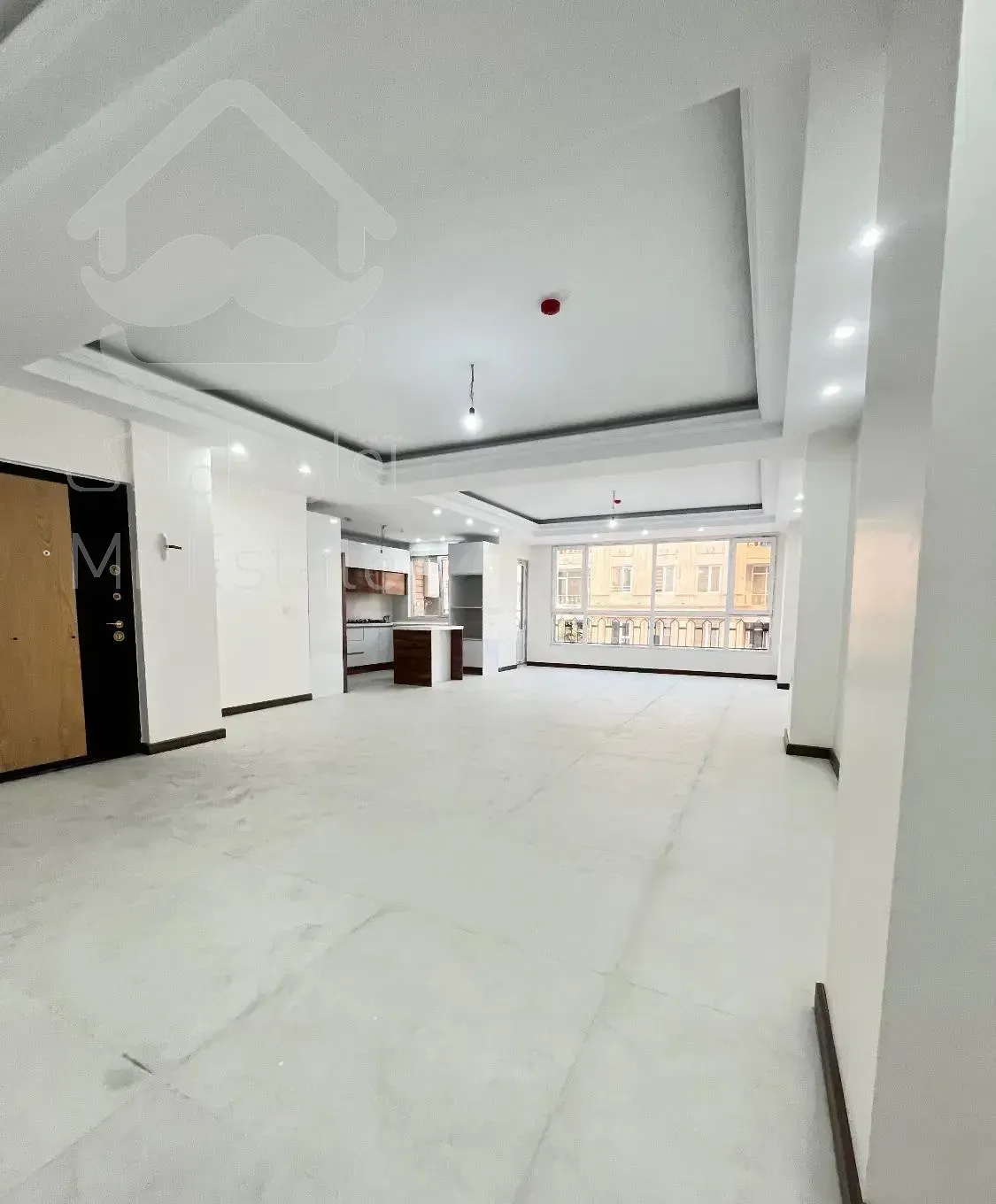 ۱۵۰ متر ۳خواب تک واحدی ویو میدان