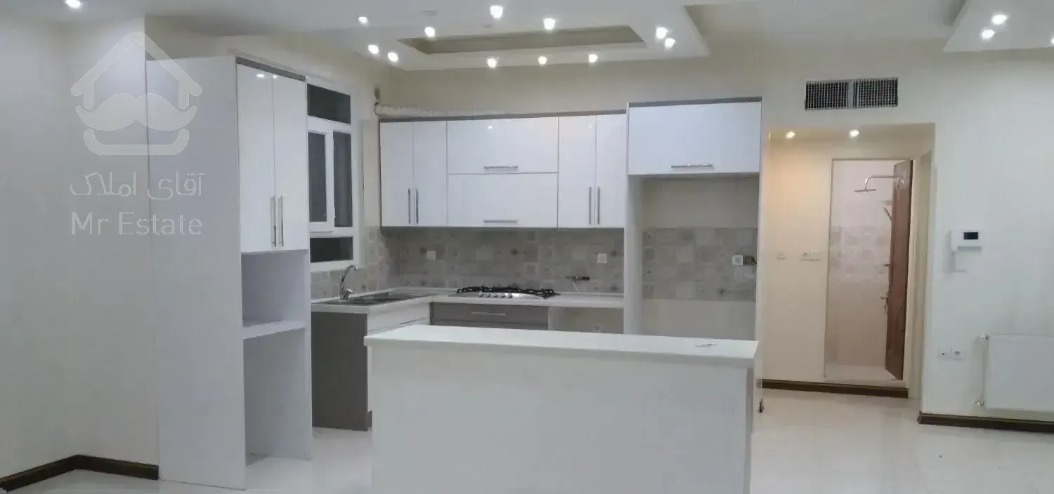 اپارتمان ۱۰۰ متر تک واحدی با پارکینگ