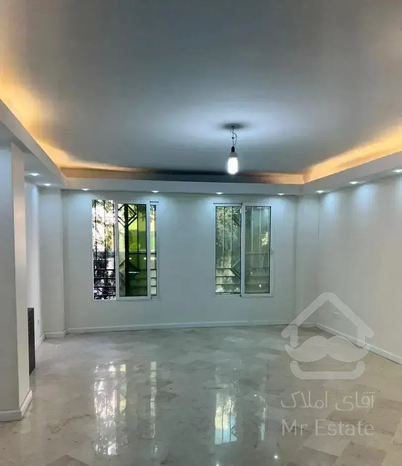 شریعتی سه راه طالقانی/۱۲۰متر دوخواب/پارکینگ انباری