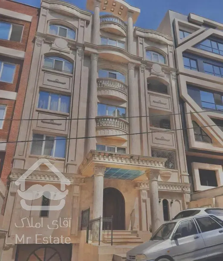 واحد ۲۰۵ متری در آپادانا