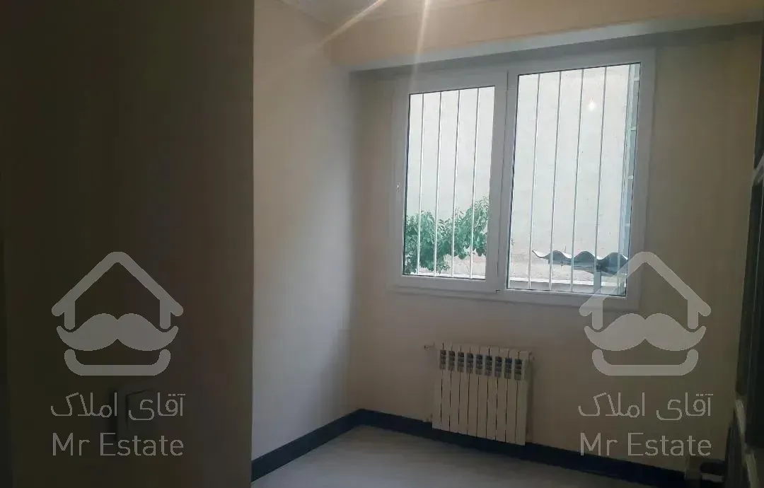 آپارتمان ۱۴۵ متری ۳ خوابه ۱۰ ساله کامرانیه