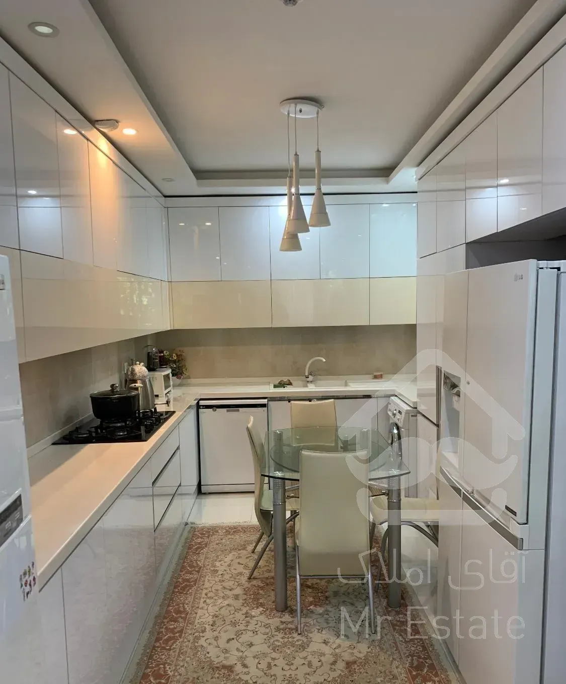 اول صیاد/۹۸متر/دو خواب/فول بازسازی/استثنایی