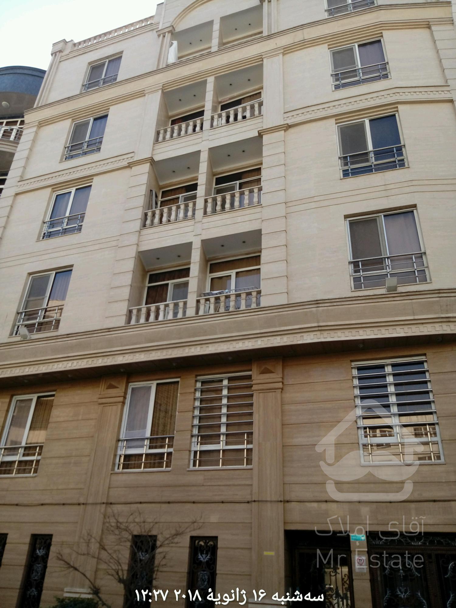 کاشانی اباذر ۱۰۸ متر فول امکانات ۱۱سال