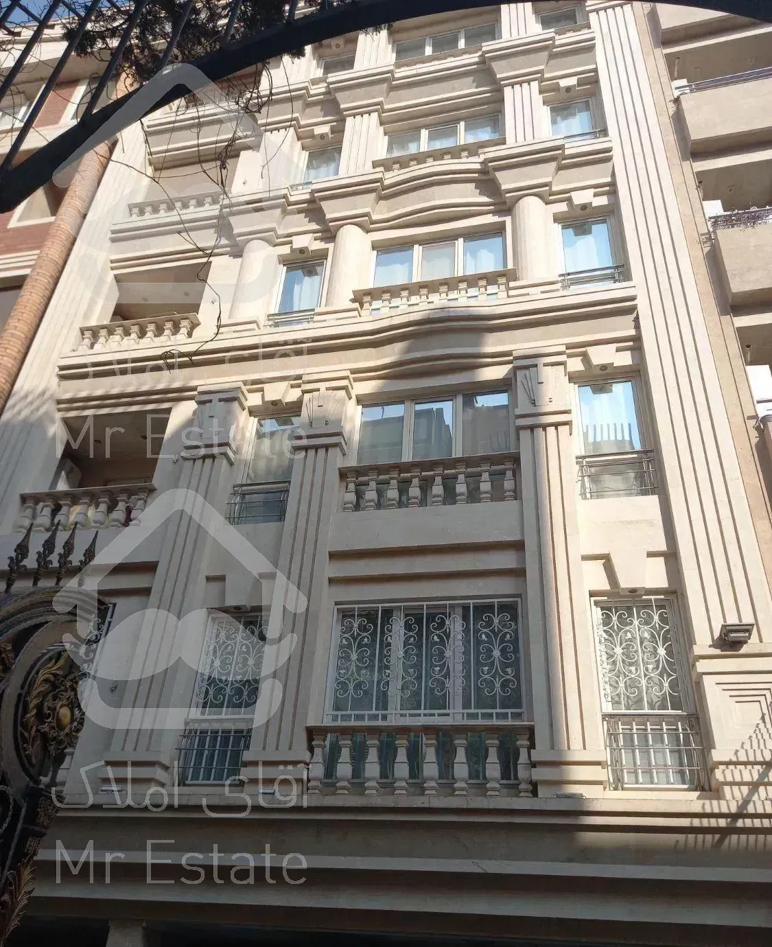 آپارتمان،۱۳۶مترشکوفه،عمریه