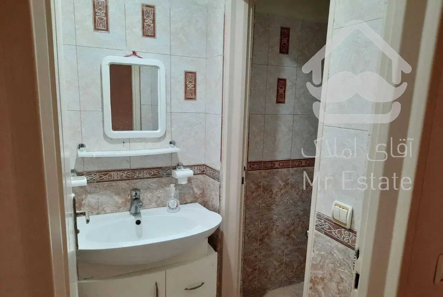 180متری خوش نقشه  رهن کامل قابل تبدیل