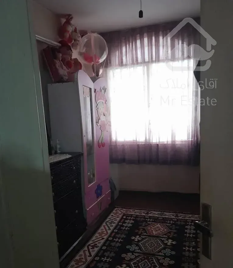 اجاره آپارتمان ۵۱ متری ۱ خوابه طبقه ۳ در گمرک