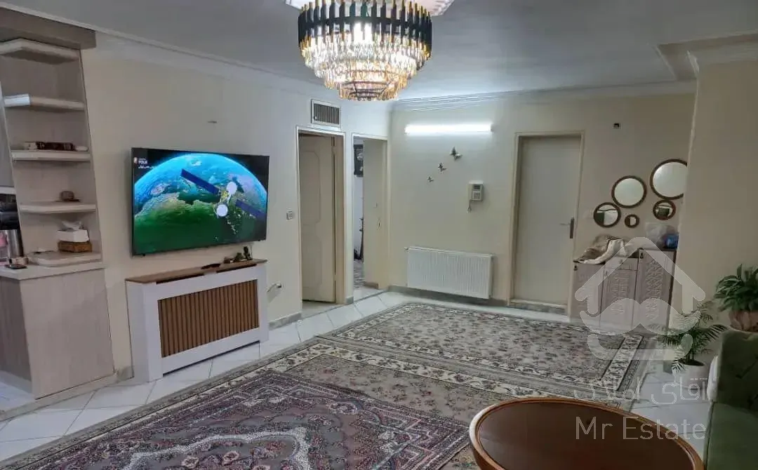 کریمشاهیان 105 متر 2 خواب فول