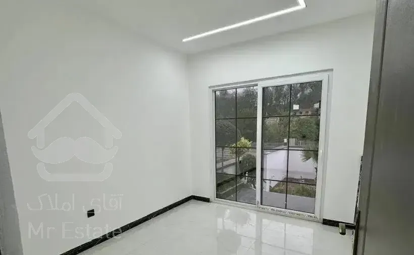 فلت نماشیشه ۲۲۲متری/خوش ساخت ارزنده دیدجنگل