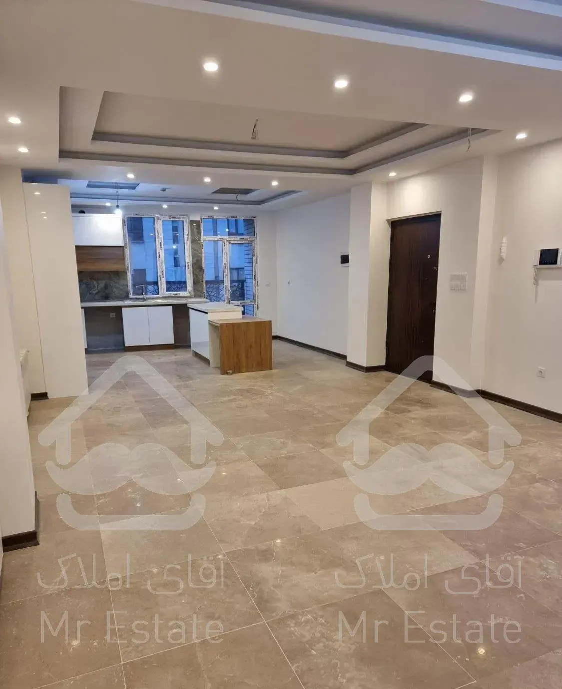 ۱۱۴ متر نوساز لارستان