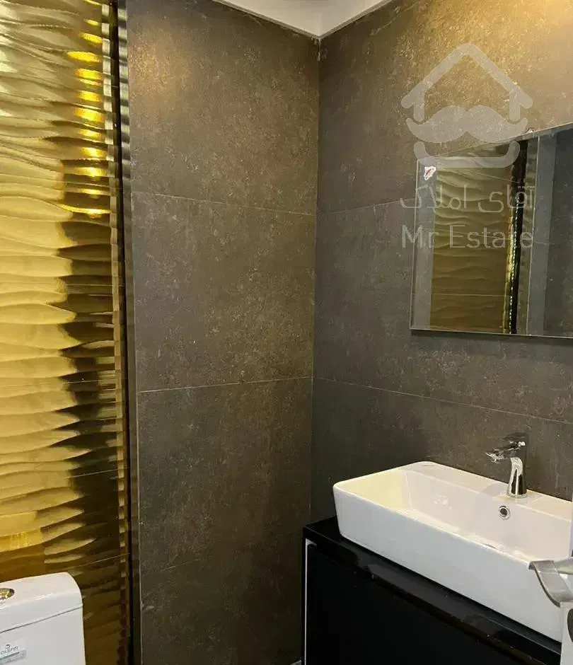 ۱۳۵ متر /۲ خ / فرمانیه عسگریان