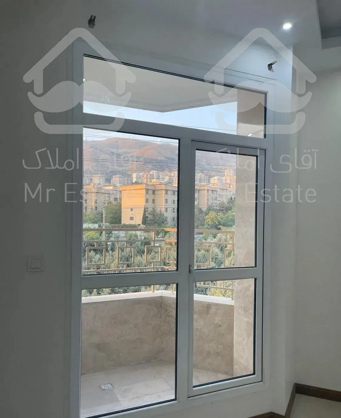 اپارتمان نوساز ۱۵۰متری