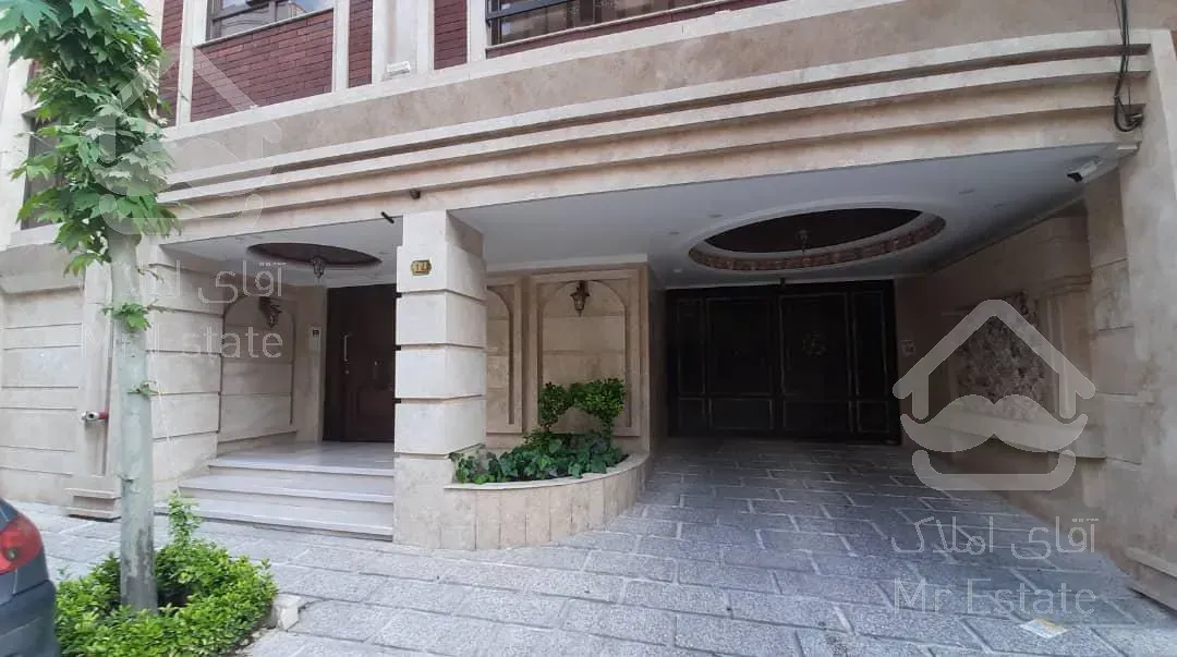 خرید آپارتمان سه خوابه 194 متری اباذر