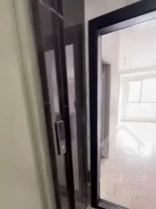 آپارتمان تک واحد ۱۰۰ متری ۲ خوابه در ظفر صبر