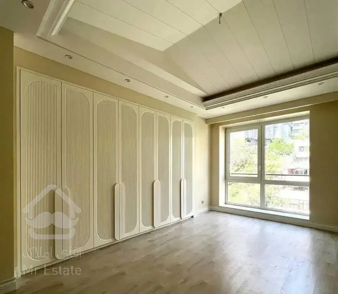 سنبل ۳۰۰ متر ویو ابدی ۳تراس/تاپ لوکیشن