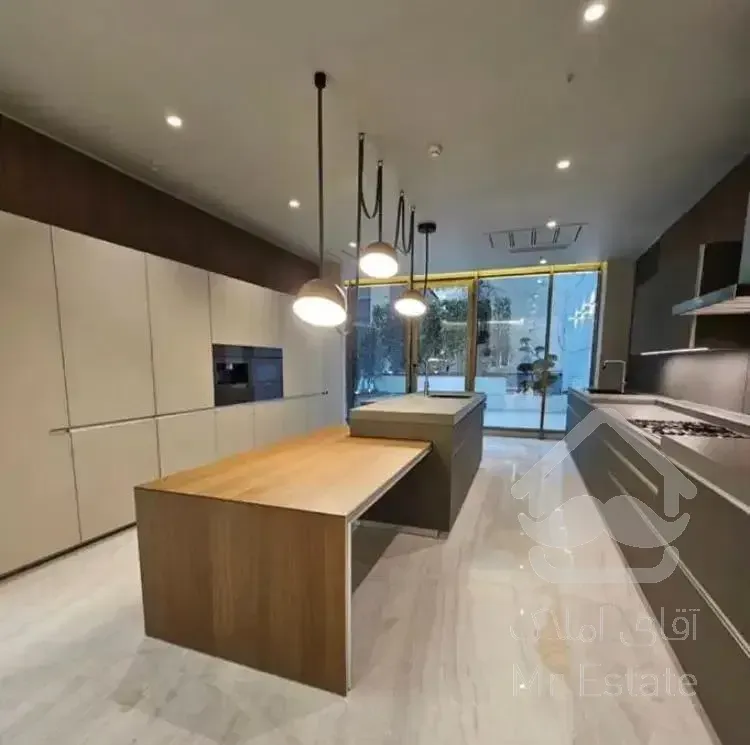 ۲۸۵ متر نئوکلاسیک/اقاقیا سجاد/زیر قیمت