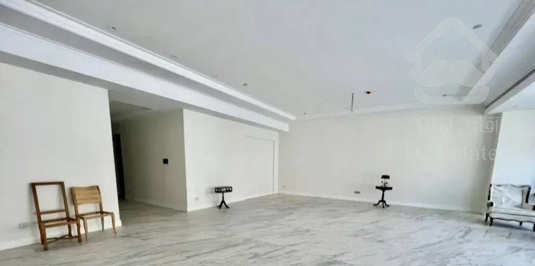 فروش آپارتمان ۱۸۵ متری ۳ خوابه در سجاد شهر