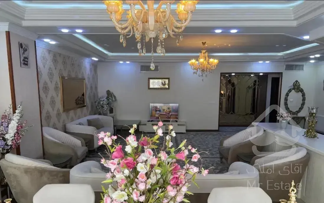 ۱۴۰متر سه خواب فروش کم سن