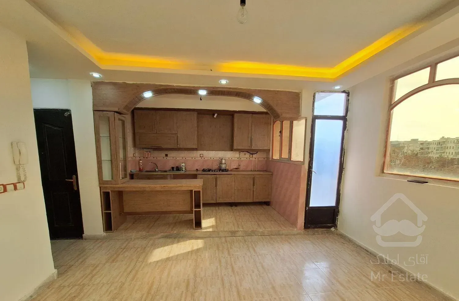 آپارتمان نقلی با نور عالی در فاز ۱ فرهنگیان