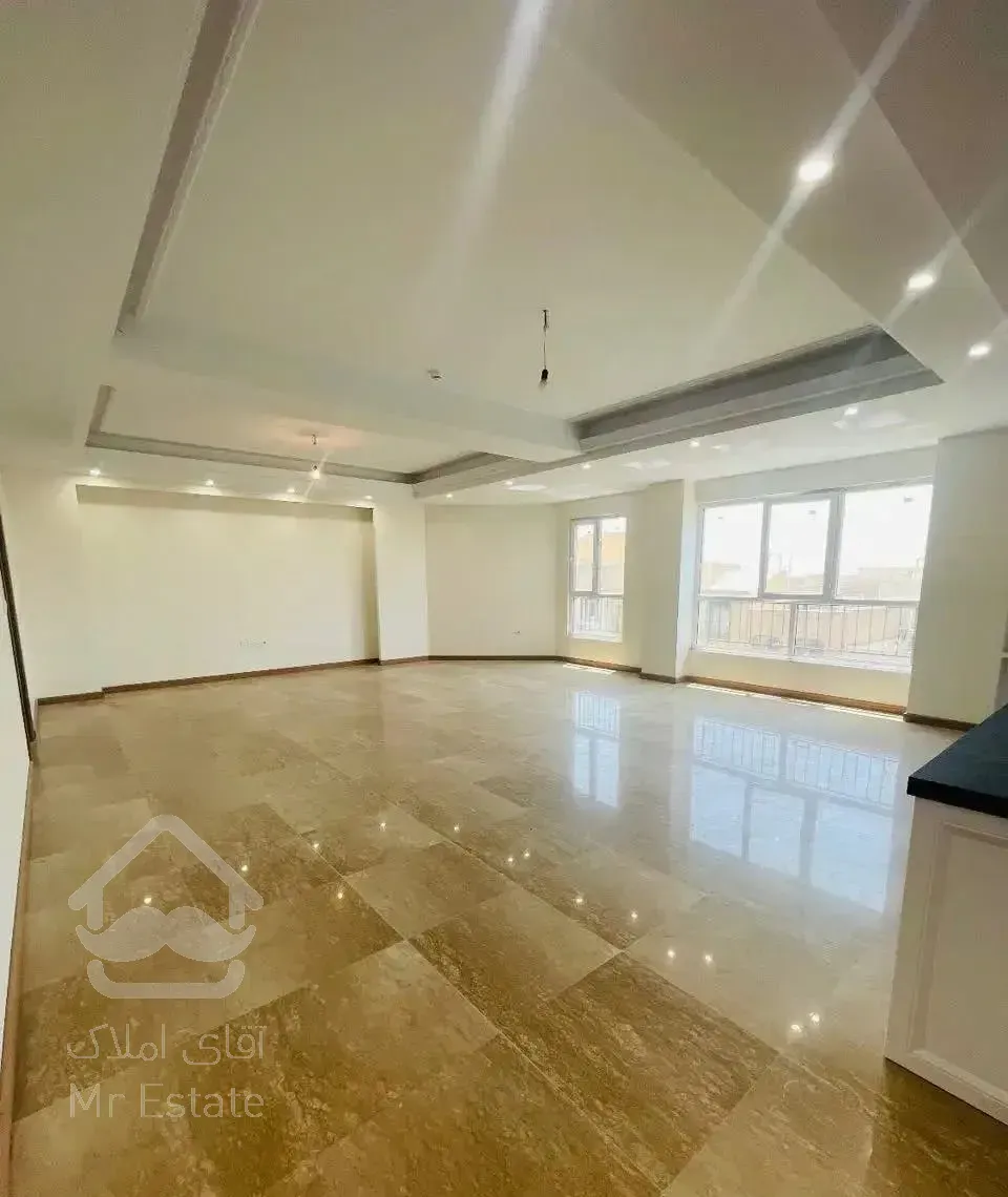 135متر/فول/تک واحدی/سالن پرده خور