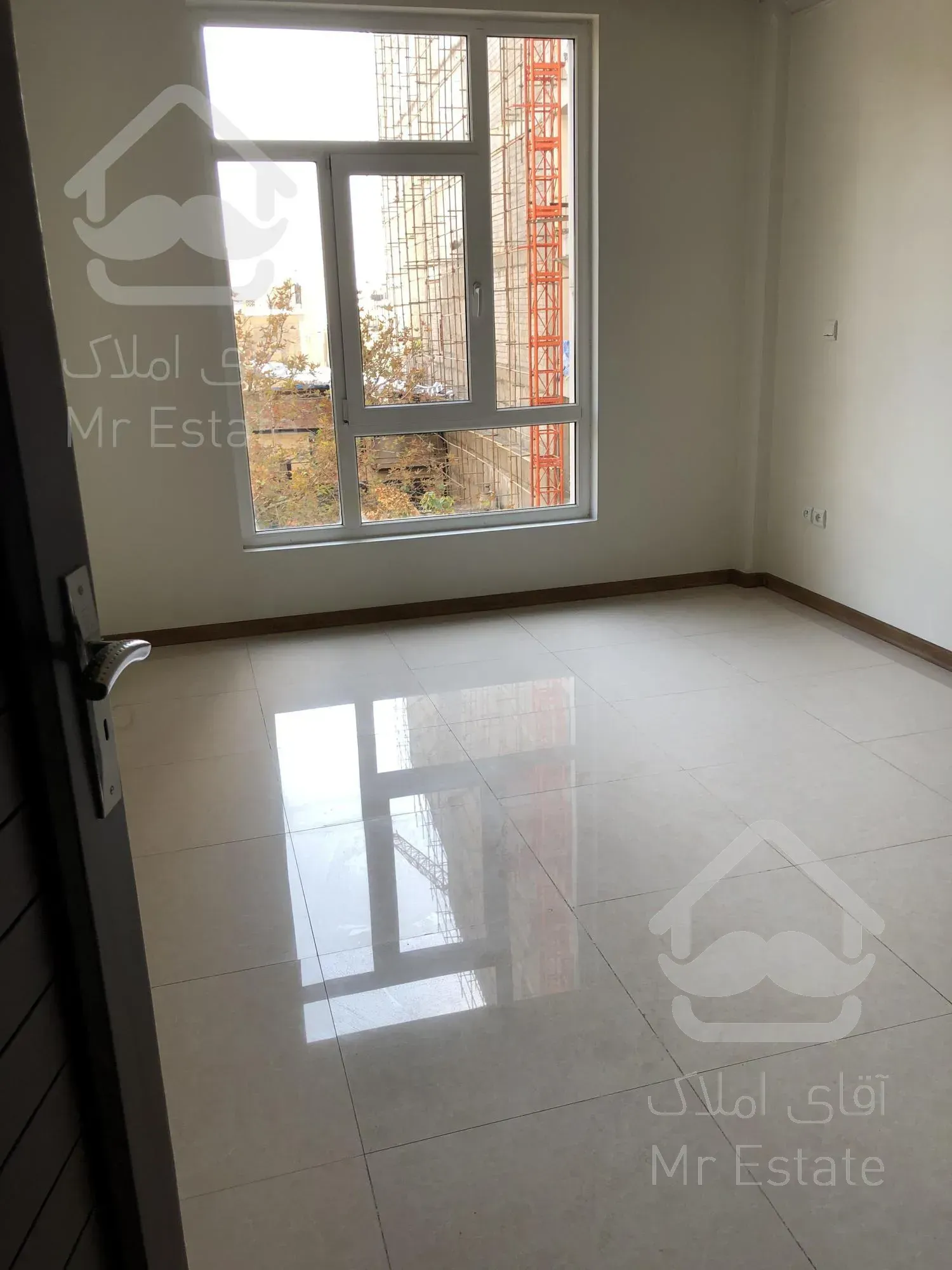 رهن و اجاره آپارتمان ۱۷۵ متری ۳ خوابه فرمانیه