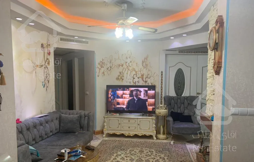 آپارتمان ۱۳۵ +۱۰ متر تراس شیخ بهایی