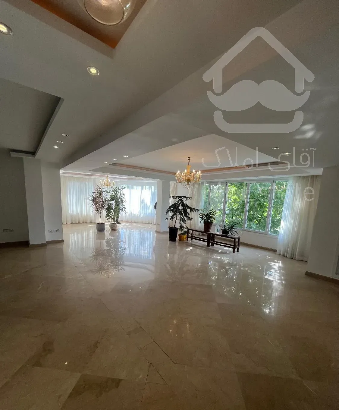 ۱۸۰ متر ۲ خواب ویو دار