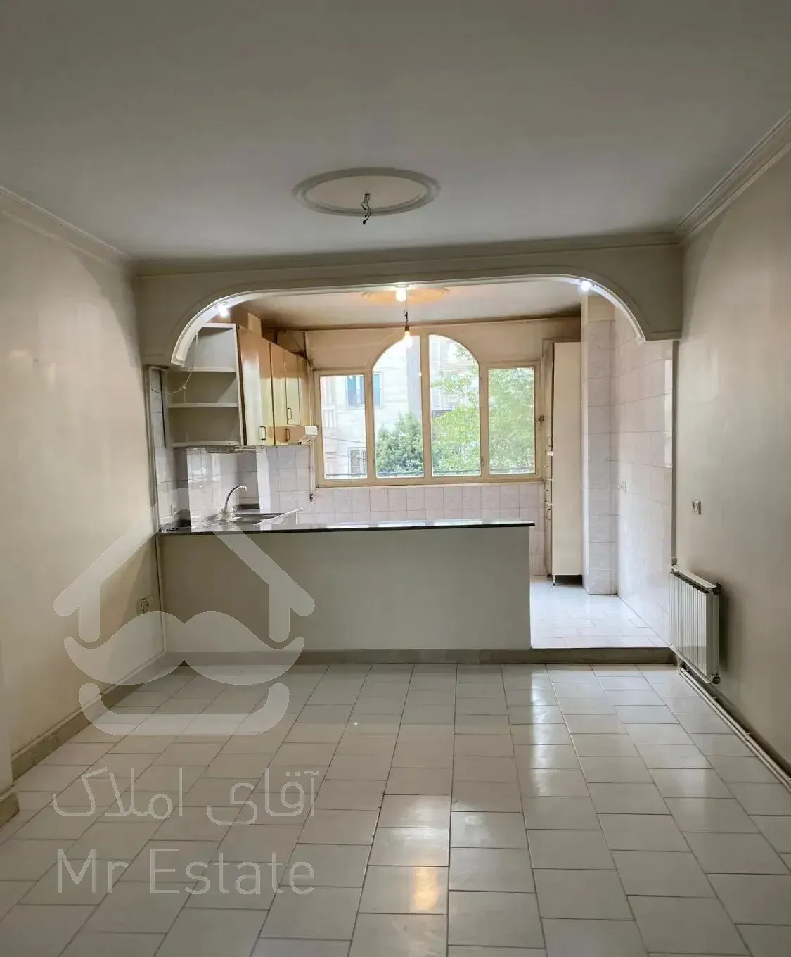 67 متر با پارکینگ