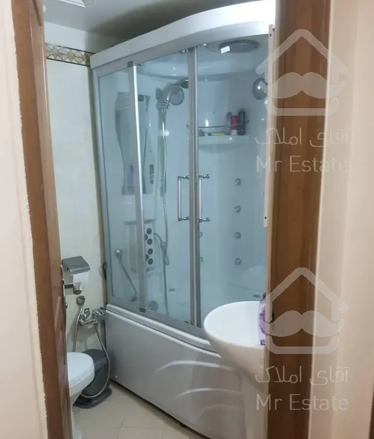 آپارتمان ٦٨متری دو خواب در شهرک لاله منطقه ١