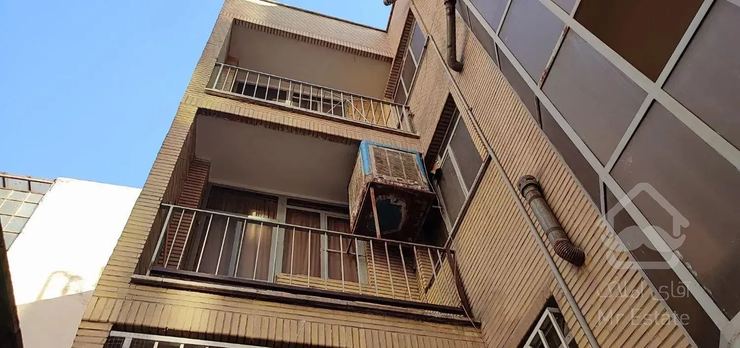 فروش واحد ۴۶ متری