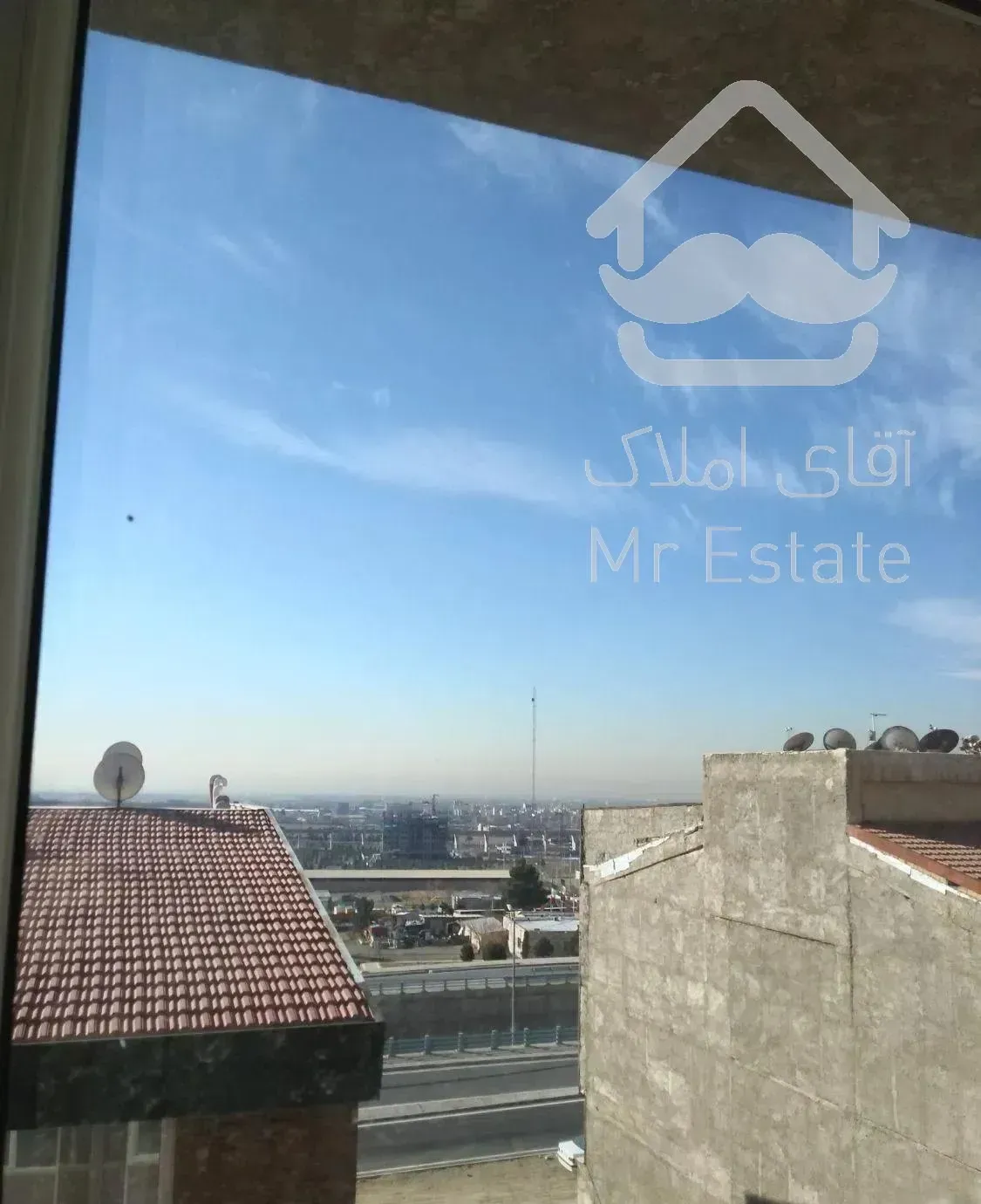 آپارتمان ۱۱۱ متر/ الهیه غرب/ منطقه۲۲