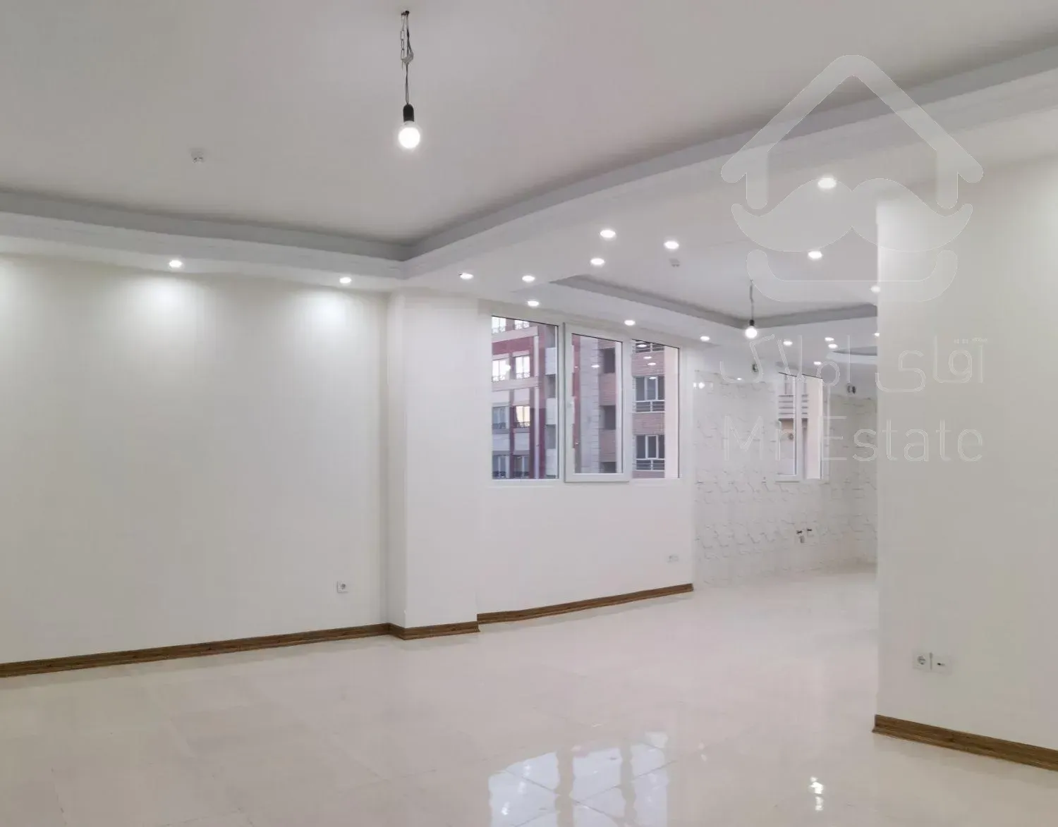 ۴ طبقه فول امکانات فروش یکجا خیابان بنایی