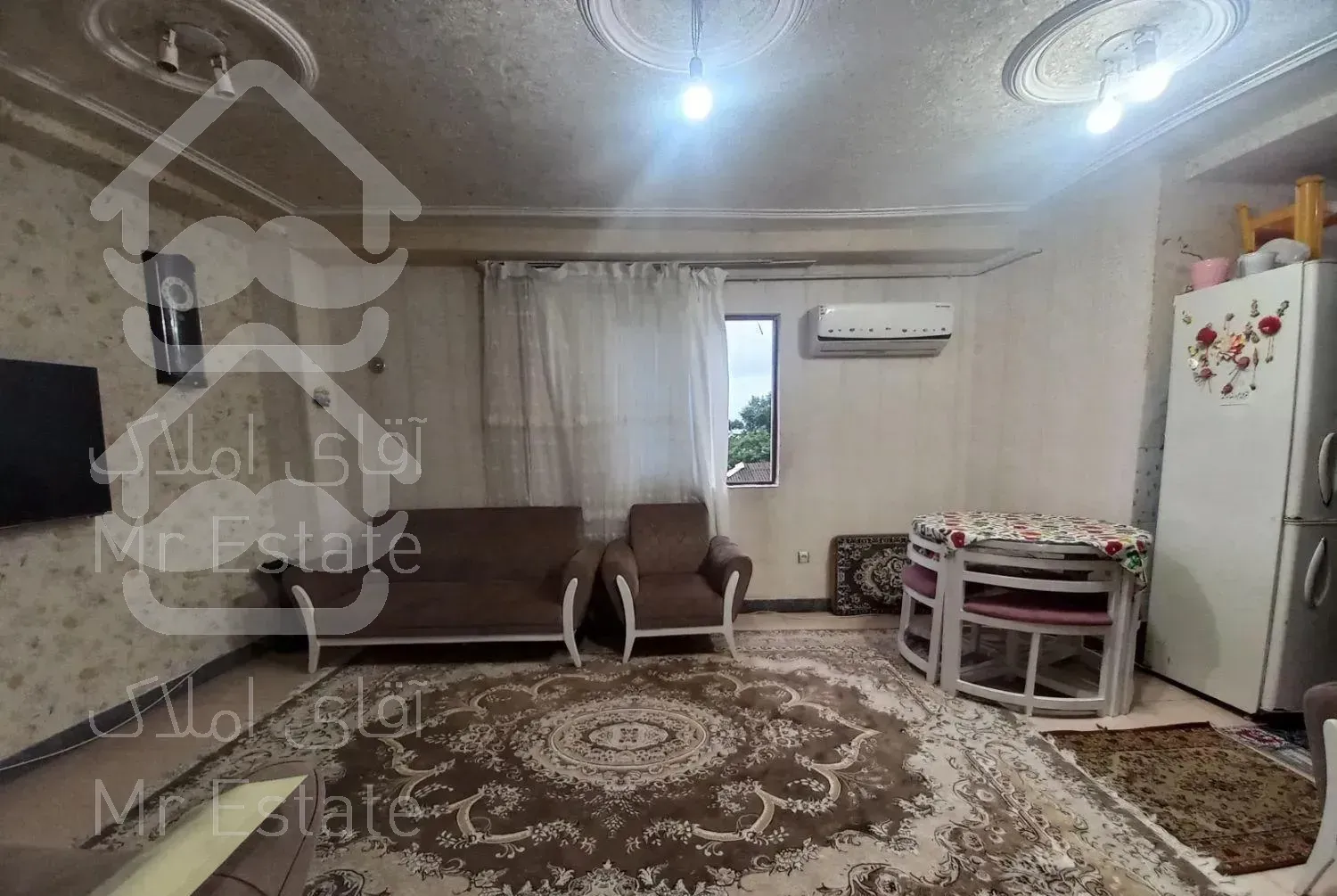 آپارتمان//۶۹//متری طبقه دوم