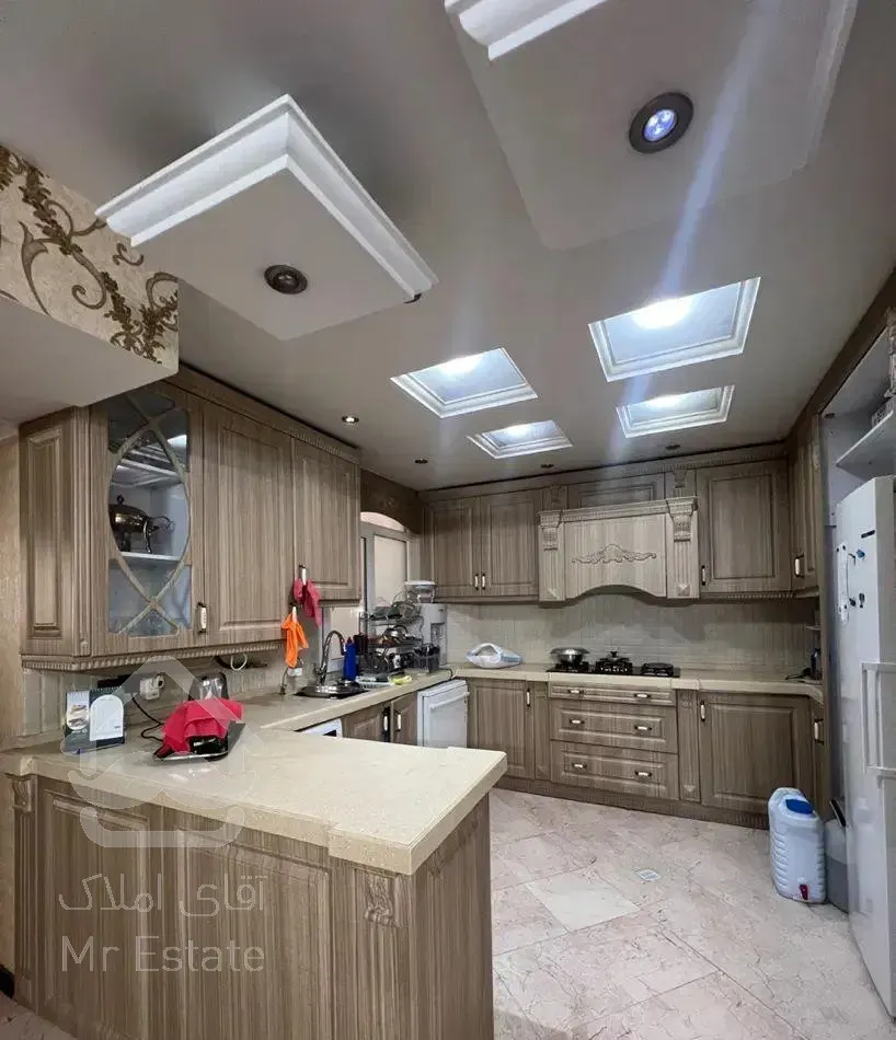 اجاره آپارتمان ۱۴۰ متری ۳ خوابه در شیخ هادی