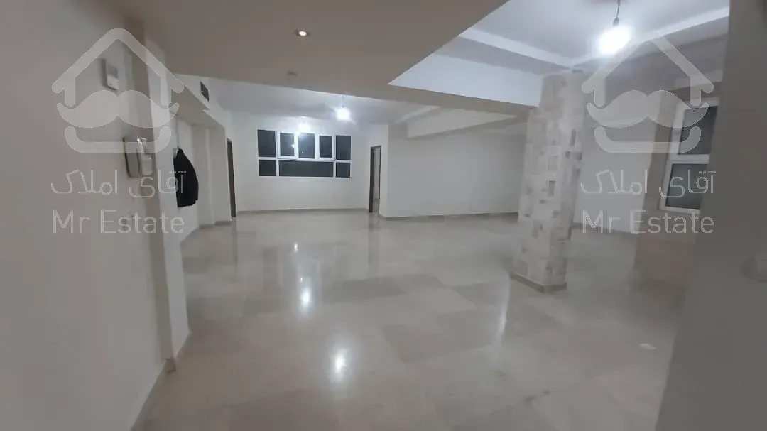 ۱۴۰ متر شمال جردن موقعیت اداری (۲ پارکینگ سندی)