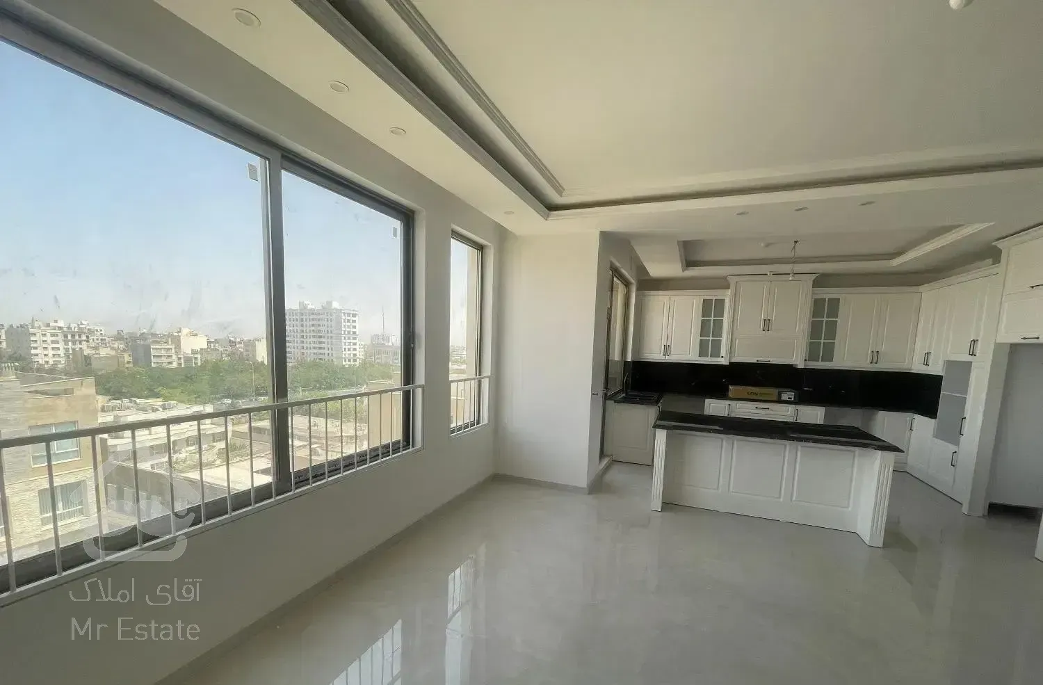 160متر/پلان تفکیکی/تاپ لوکیشن آزادشهر سروش