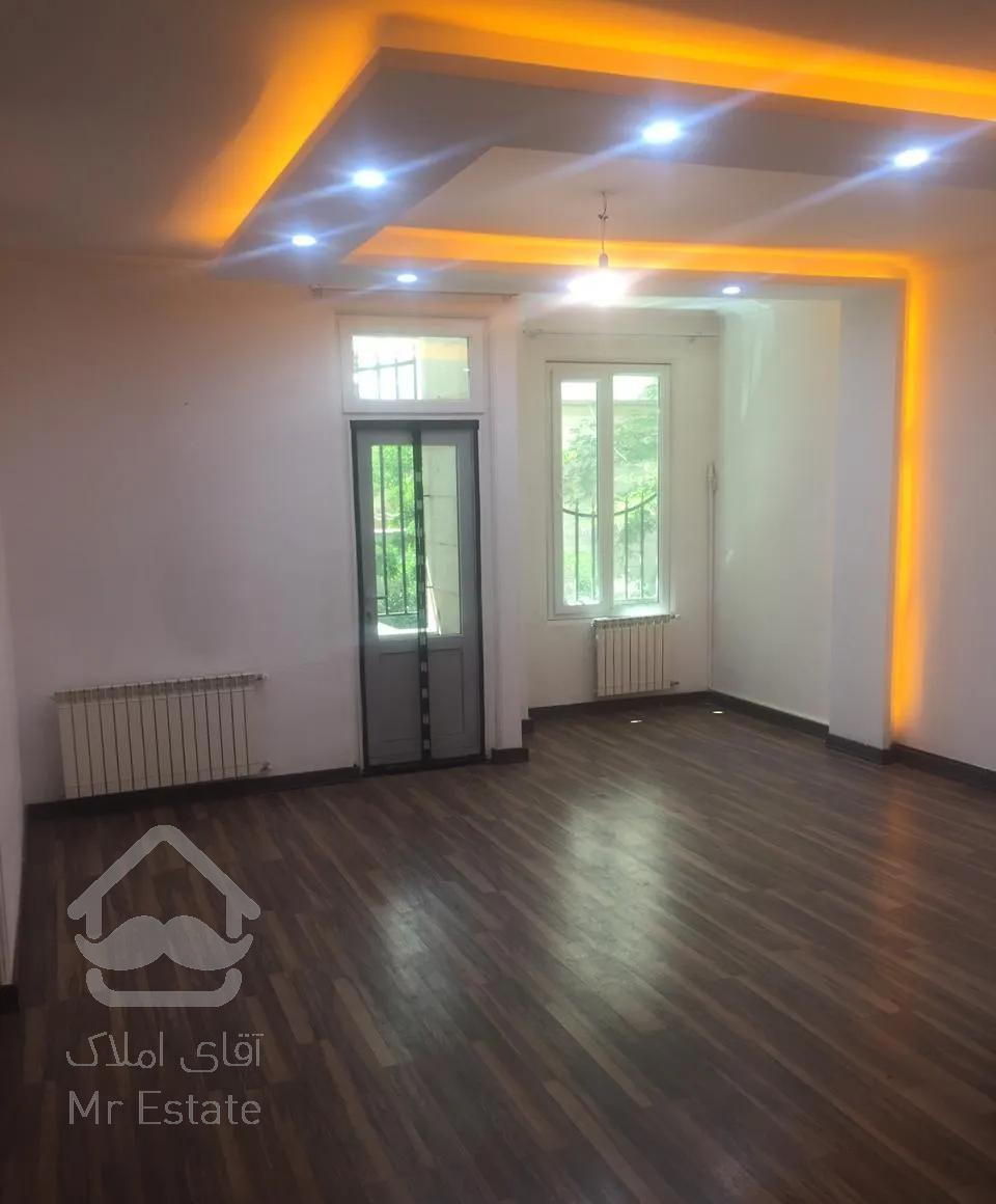 جنت مرکزی کوچه لاله دوم ۵۷ متری ((فول امکانات))